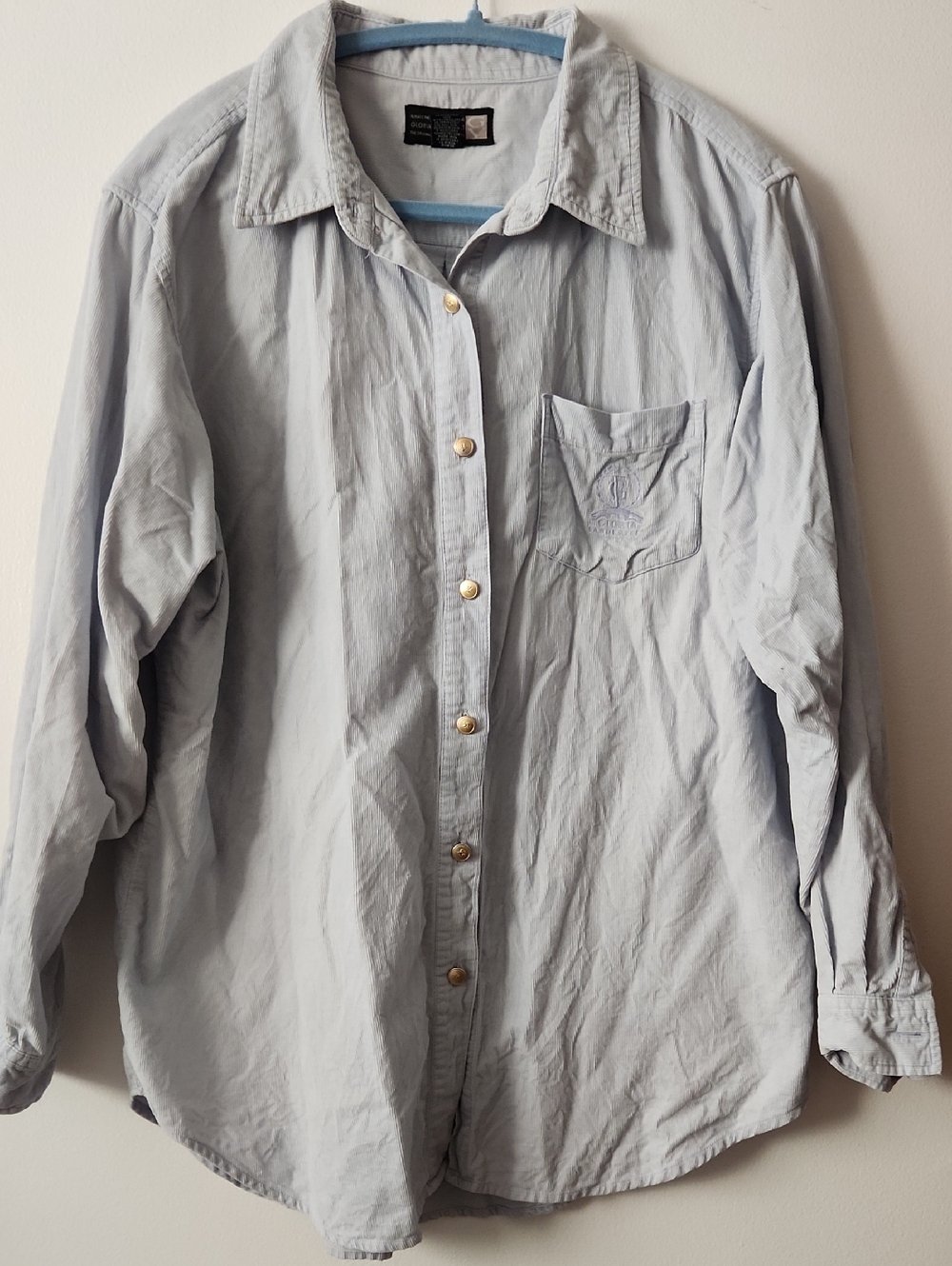 Gloria Vanderbilt Light Blue Casual Button-Down Shirt with Chest Pocket